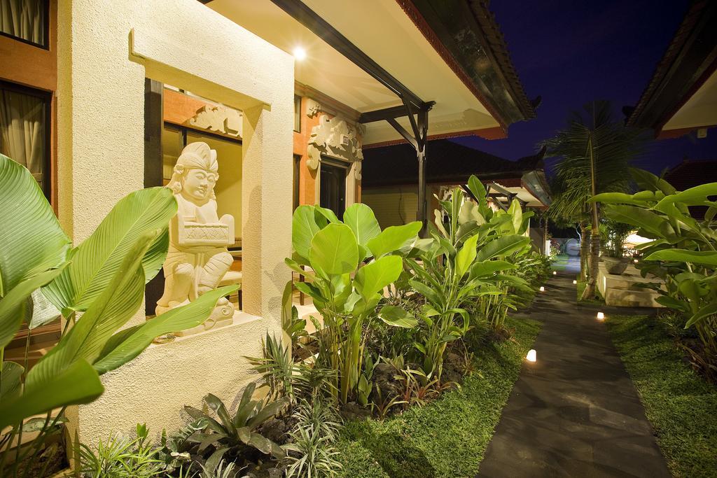 Natya Hotel Tanah Lot Selemadeg Kültér fotó